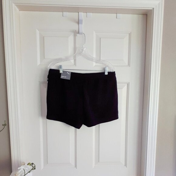 NWT Puma "Do you" black graphic tshirt & shorts bundle - Picture 8 of 8